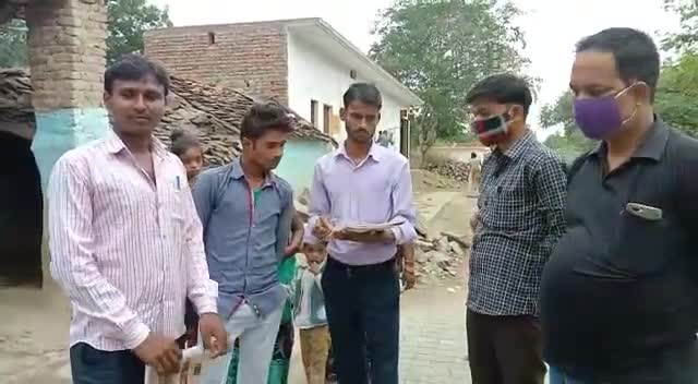 #ABVPचरखारी के कार्यकर्ताओ ने #छात्र_संवाद_अभियान चलाकर छात्रों के घर घर जाकर छात्रों एवं अभिभावको से किया संवाद जान हाल
