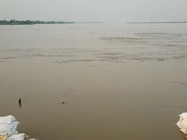 सुपौल: #koshi 
dudhaila gaw kee pass