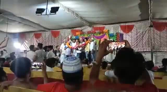 मेरठ: #संस्थापक_बदर_अली द्वारा #दानिश_सैफी को #युवा_सेवा_समिति राष्ट्रीय अध्यक्ष बनाए जाने पर दिली मुबारकबाद*
