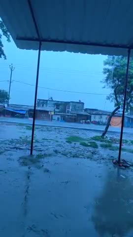 फारबिसगंज: #फारबिसगंज एफ सीआई चौक  में तेज बारिश हुई 
07/07/2021