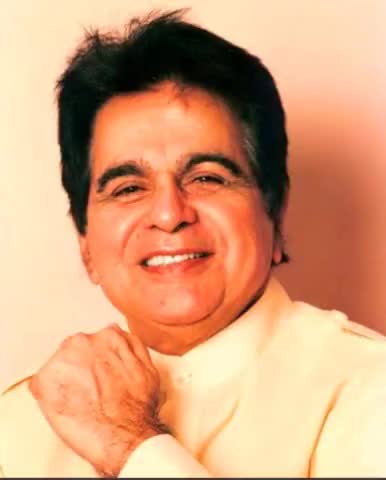 महान अभिनेता दिलीप कुमार जी नहीं रहे। विनम्र श्रद्धांजलि। #DilipKumar