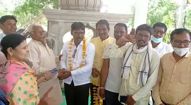 #भाजपा बिस्टान मंडल में स्वागत के कुछ सम्मानीय छण। व मेरा प्रण है कि #समाजहित मे हम मिलकर #संगठन को मजबूती प्रदान करेंगे
