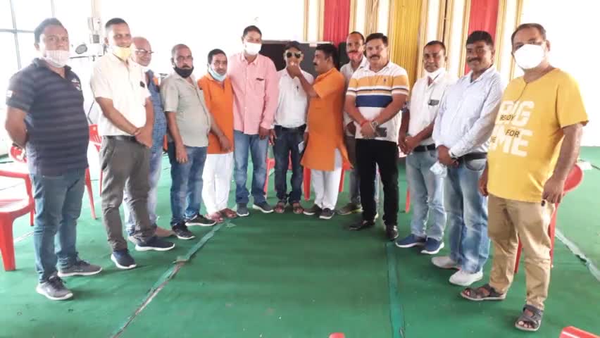 #पुष्कर धामी जी के मुख्यमंत्री बनने व लोकप्रिय सांसद के अजय भट्ट जी को केंद्रीय गृहमंत्री बनने पर किसान मोर्चा द्वारा