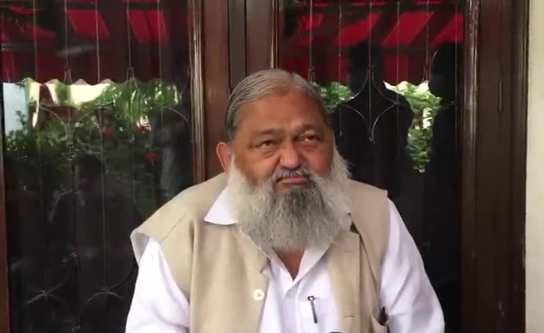 किसान आंदोलन को आंदोलन के तरीके करें, लड़ाई न बनाएं : विज
#farmersprotes #farmersprotes