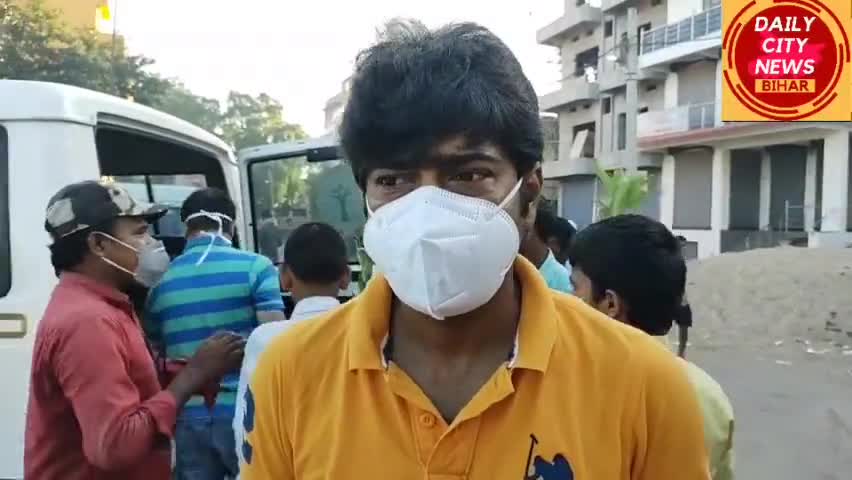 हिलसा: #हिलसा सूर्यमंदिर तालाब परिसर में मिशन हरियाली नूरसराय के द्वारा किया गया निःशुल्क पौधा वितरण