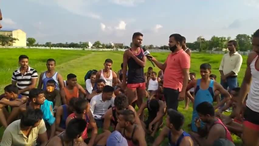 खलीलाबाद: सिस्टम की #लाचारी से #बदहाली का दंश झेलता #खलीलाबाद #स्पोर्ट्स #स्टेडियम, #साफ-सफाई को लेकर #खिलाड़ियों ने जताया आक्रोश।
