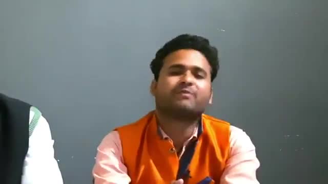 पूर्व विधायक सुल्तान बेग ने गौहत्या को लेकर भाजपा पर साधा निशाना।।



#महंगाई #सीएम_यूपी #धर्मांतरण #धर्मान्तरण