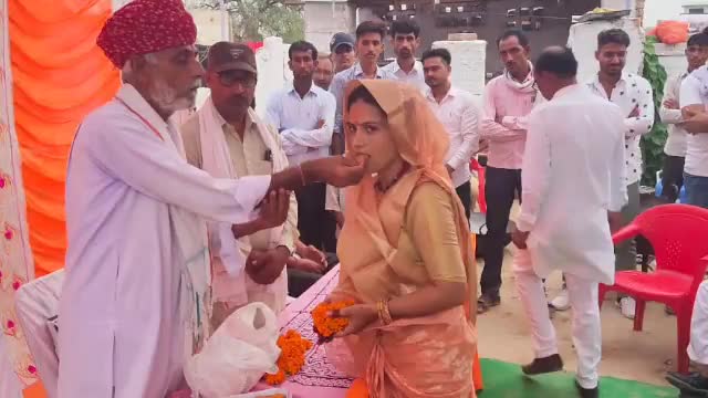 #श्रीडूंगरगढ़ तहसील के #जैतासर गांव पहुंचकर आरएएस में चयनित संतोष स्वामी का किया स्वागत, ग्रामीणजन रहे मौजूद