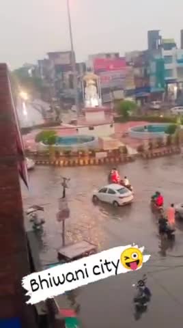 #hr16 #bhiwani भिवानी मे तेज बारिश से भिवानी के हालात