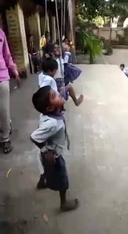 जलेबी प्रतियोगिता आइए आज जानते हैं इस प्रतियोगिता में क्या होती है#viral#viral_video#todayBareking #news #today #corona