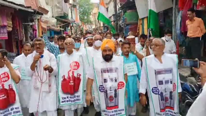 #हल्ला_बोल
महंगाई के विरोध में कांग्रेस का हल्ला बोल