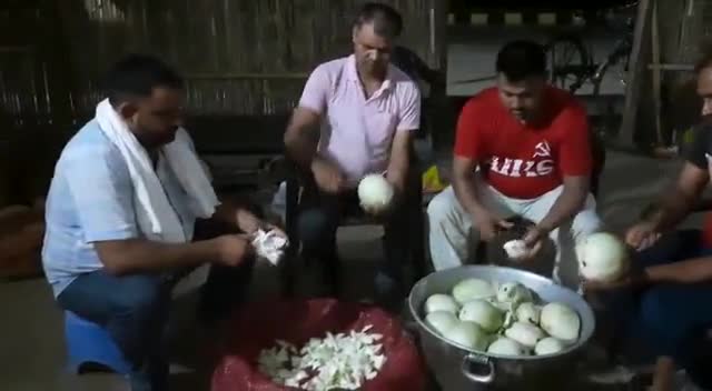 भारत की निर्माण मजदूर फेडरेशन के राष्ट्रीय अध्यक्ष सुखबीर सिंह पहुंचे जींद के किसान सुगर मील लंगर पर #cwfi #bnkuharyana