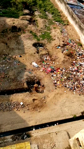 बिजनौर: #news91 #bijnor #DM Ramlila ground kashiram colony mein koi Safai karne wala Nayak nahin hai
 Eid ke bad se