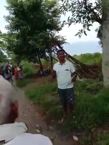 लखीमपुर: ###sanchore Gandhi Marg ###panchayat Mitra Ashish kanojia aur ##secretary