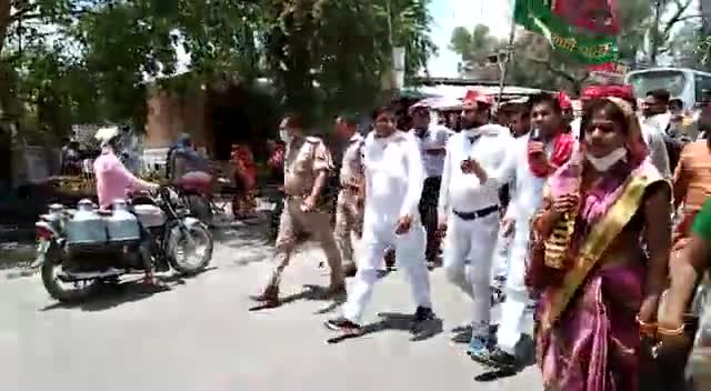 समाजवादी पार्टी जिंदाबाद 
#अखिलेश_यादव_जिन्दाबाद