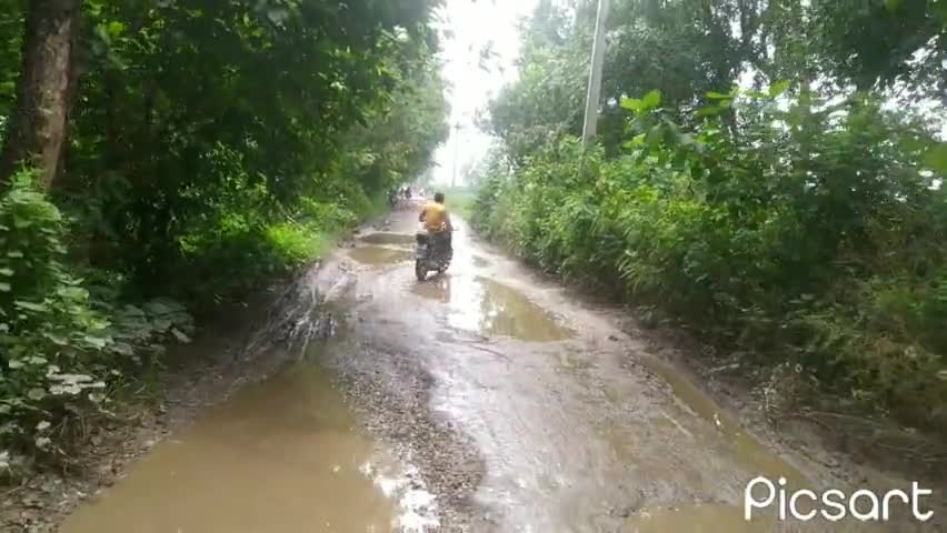 अगवानपुर-रसूलाबाद मार्ग हुआ बेहद खस्ताहाल: ग्रामीणों ने प्रशासन से जल्द बनवाने की अपील
#रसूलपुरआबाद #अफजलगढ़ #धामपुर