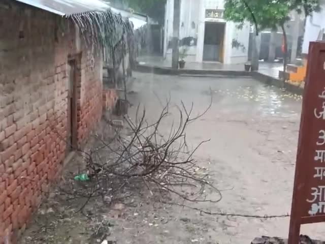 हरदोई: hardoi sakaha  mein jamkar Hui barish #hardoidm  #hardoi