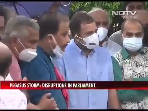 #rahulgandhi addresses the media along with leaders of Opposition Parties. 

#BJPDebateSeDaroMat