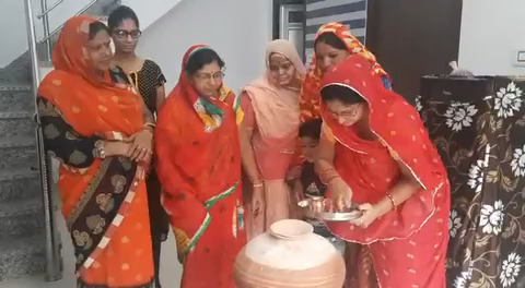 बीकानेर - घर घर मे नाग पंचमी का पूजन 
 #bikaneri #newsupadtes #live_video
