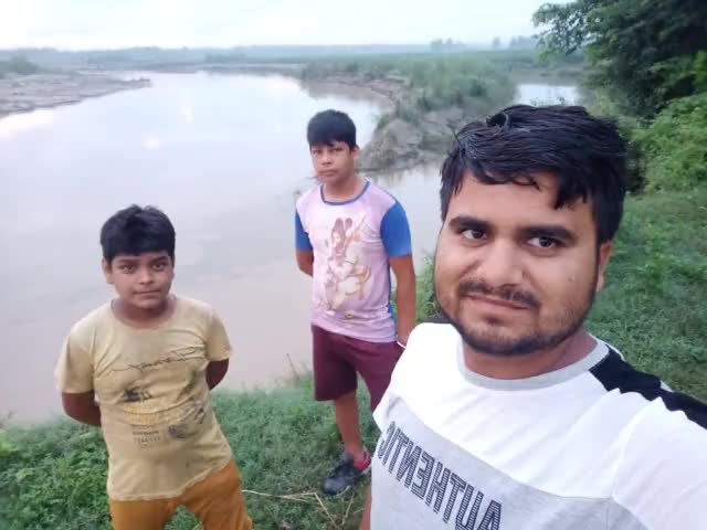 सुबह-सुबह नदी किनारे😍
#MorningTime
#Basai #Meerganj #Bareilly