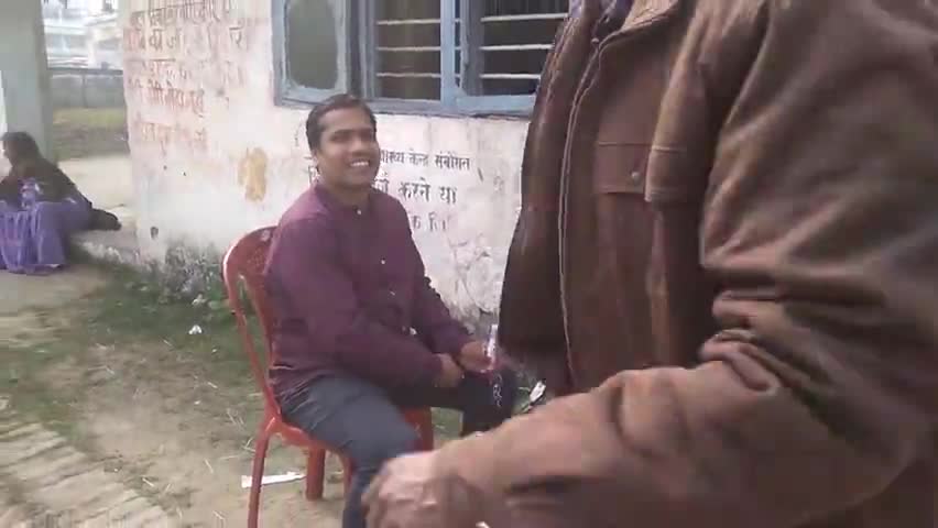 #Goreakothi: बिना पी पी इ किट पहने हो रहा कोरोना का जांच।ग्रामीणों में इंफेक्शन फैलने का खतरा।#news24bhrjk #siwan