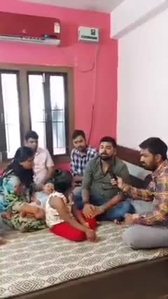 आप भी हो सके तो इस बच्चे लिए मदद किजिए
ये गाना सुनके सच में भावुक हो जाएगे आप।
अयांश को बचाना है।
#जीवन_मांगे_अयांश