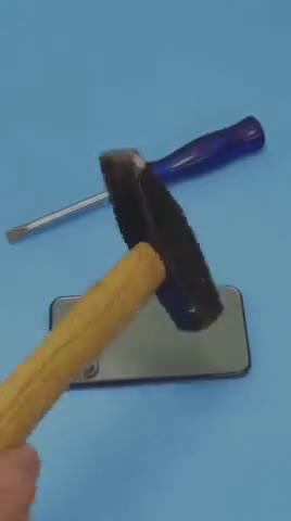 iPhone hardness testing 
#smartphone #tech #iphone  #hardnesstest