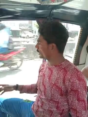 #hadasa#altafm#road#altafrajam#mughalsarai#chetanmahawar921.auto bike me tuch hone ke karan bike savar autochalak kopita