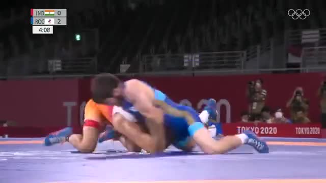 Truly Awesome ❤️
#RaviKumar ‘s Exceptional tackles that got him handy points in the men's 57 kg #wrestling  final 👏🏻