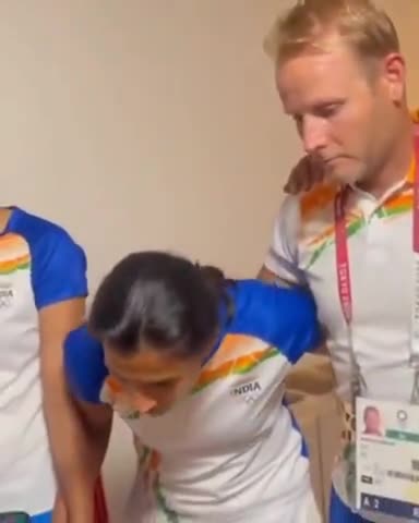 प्रधानमंत्री नरेंद्र मोदी की फोन कॉल ,महिला हॉकी खिलाड़ियों के लिए।।।
#tokyoolympics