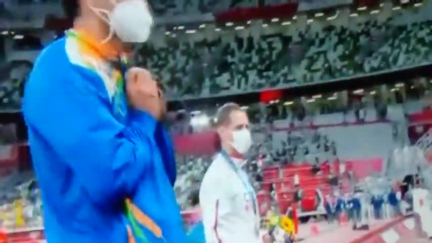 पीपलदा: नीरज चोपड़ा ने भारत के लिए जीता पहला गोल्ड मेडल 🏅#इटावा  #goldmedal #Olympics #India #गोल्ड #olympics2020 #wingo