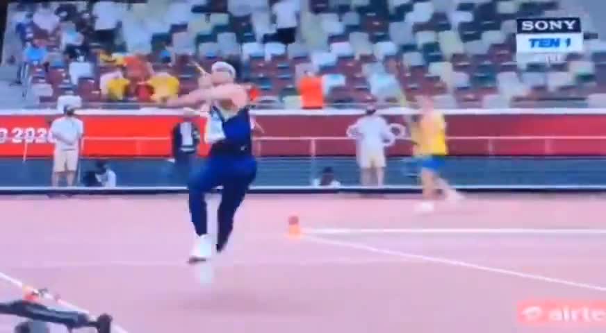 #TokyoOlympics में देश के लिए एकमात्र स्वर्णिम सफलता दिलाने के लिए #NeerajChopra जी को हार्दिक बधाई और अनंत शुभकामनाएँ!.