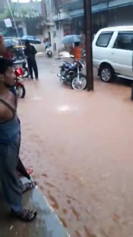 गुना नगर: patel nagar #guntur #pani #pani #ho #gaye #yaar