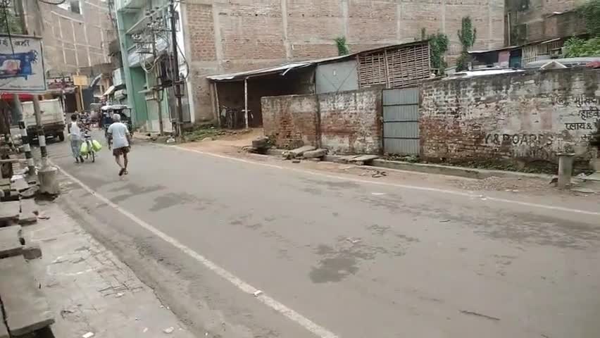 मुंगेर: Badi bazar me jal apurti thap.. 6 dino 1din 10 min k liye pani chora gya badi laparwahi.. #mungernews #munger
