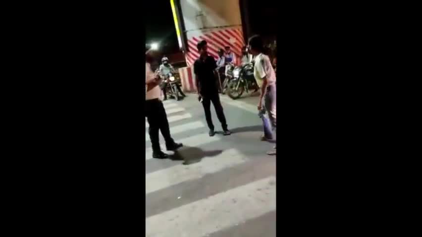 लड़की होने का फायदा कैसे उठाएं, हास्य वीडियो,

#lucknowgirl