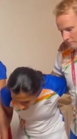 Great leadership from PM Modi for showing support to these brave-heart women after a defeat! 
#olampik