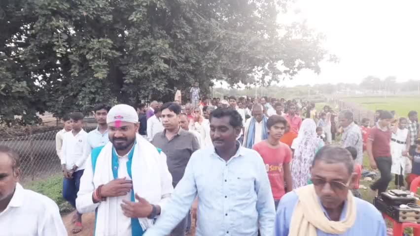 #हरेली_तिहार
ग्राम कुसमी में आयोजित हरेली तिहार में सम्मिलित हुए जिला पंचायत सभापति राहुल योगराज टिकरिहा।