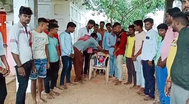 बल्देवगढ़ रैकवार समाज ने मनाई पूर्व सांसद स्व.फूलन देवी की जयंती #tikamgarh_news