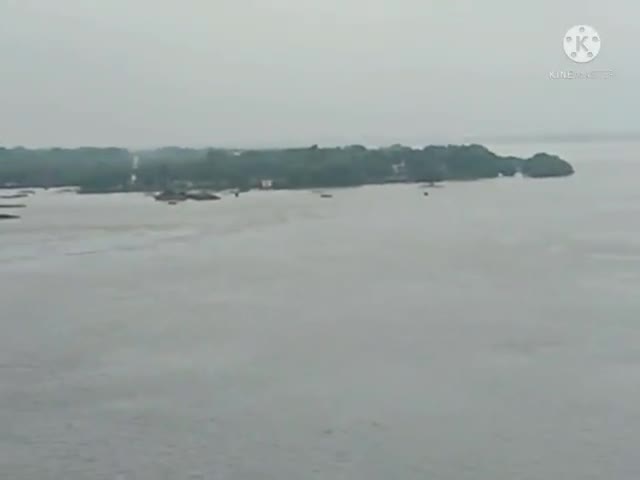 #gangariver#altafm#badh#altafrajamm#banaras#abpganga . Ganga ne machai tabahi, har jagah ke tatvarti ilake jalmagn.