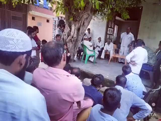 धनौरा में 19 अगस्त को होने वाले #भाईचारा कार्यक्रम को लेकर ग्राम ढहोटी में किया जनसम्पर्क 
हरपाल सिंह पूर्व विधायक