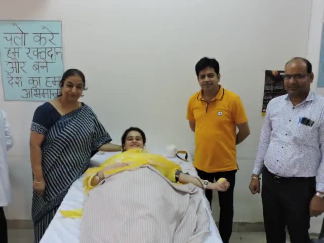 रक्तदान महादान। मैंने रक्तदान किया। #breakingnews #viral #news #donateblood #itsavesthreelives #jaipur #rajasthan #pac