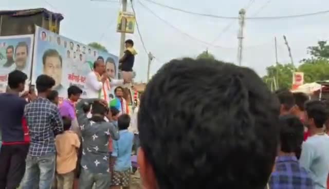 महंगाई बेरोजगारी के सवाल पर बेला सिमरी बाजार में #नुक्कड़_सभा #AICC_सचिव #डॉ_चंदन_यादव #खगड़िया