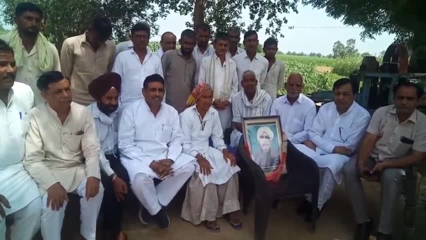 बिजली मंत्री जी #फ़तेहाबाद के सरवरपुर गाँव मे Freedom fighterश्री रामचन्द्र पिलानिया की ढाणी  मे बिजली की सुविधा नही है