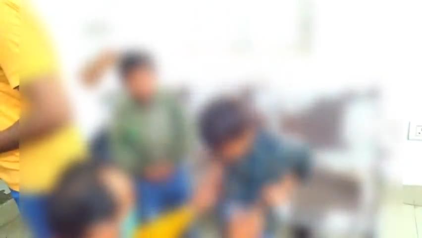 देेेवरिया: #बरियारपुर थाना के अमीर देवरिया का मामला सामने आया दो मासूम के साथ अवैध संबंध पुलिस ने किया आरोपी को गिरफ्तार@SP
