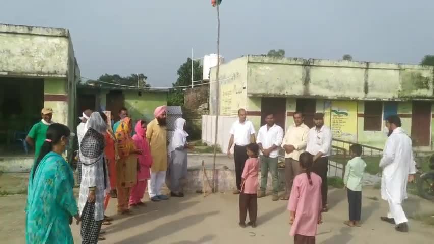 #अफजलगढ़: ग्राम पंचायत #रसूलपुर आबाद में धूमधाम से मनाया गया #स्वतन्त्रतादिवस
#independenceday #bijnor #uttarpradesh