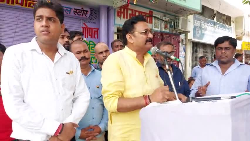 जसपुर: आज स्वतंत्रता दिवस के अवसर पर जसपुर विधायक आदेश सिंह चौहान जी।
#75thindependenceday
