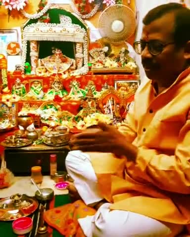 #सावन_सोमवार के अवसर पर
निवास पर #शिवलिंग #निर्माण कर पूजन अर्चन किया ।
भगवान शिव का आशीर्वाद हम सब पर बना रहे