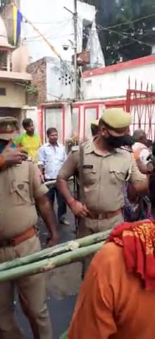 इलाहाबाद के आईजी पाडिला महादेव के दर्शन के लिए पहुंचे #ig #prayagraj #police