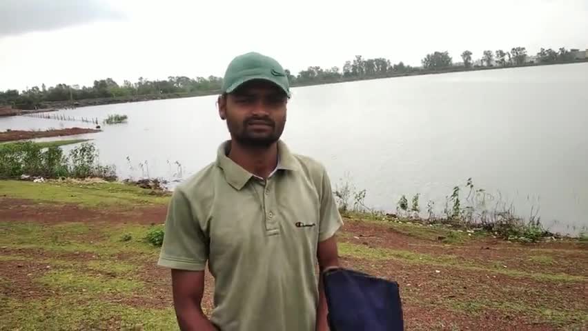 अशोक नगर: अशोक नगर- शंकर कालोनी में से पकड़ा सांप #himanshujain
#snakerescuer 
हिमांशु जैन