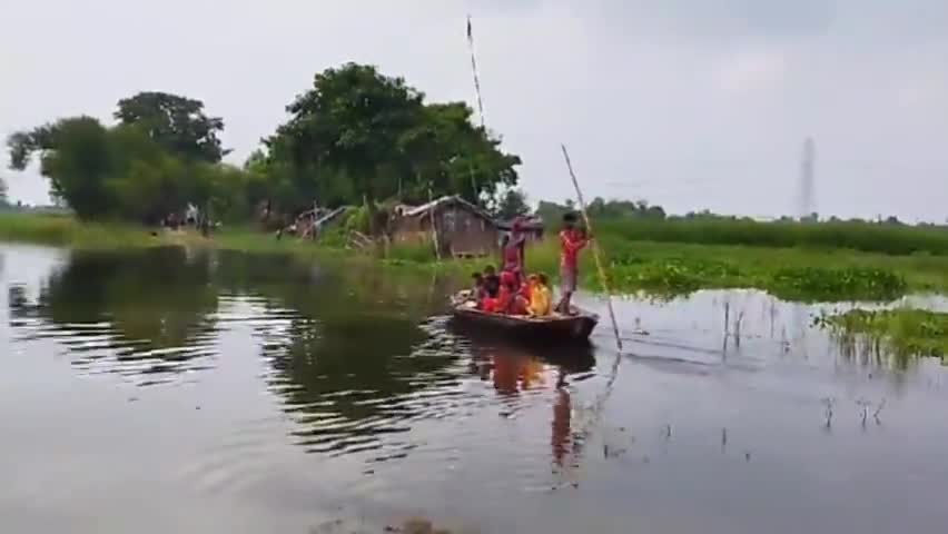 आलमनगर:- से दक्षिण #कपसिया#सुखार#रतवारा एवं #बड़गांव में बाढ़ का पानी फिर मचाया तवाही, !